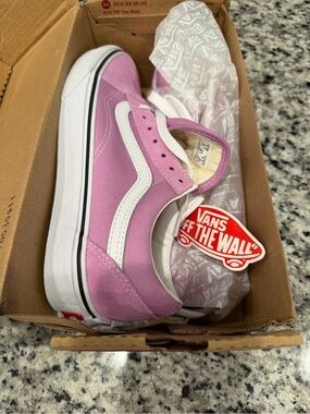 Vans Old Skool Orchid Pink and White Canvas Athletic Shoes